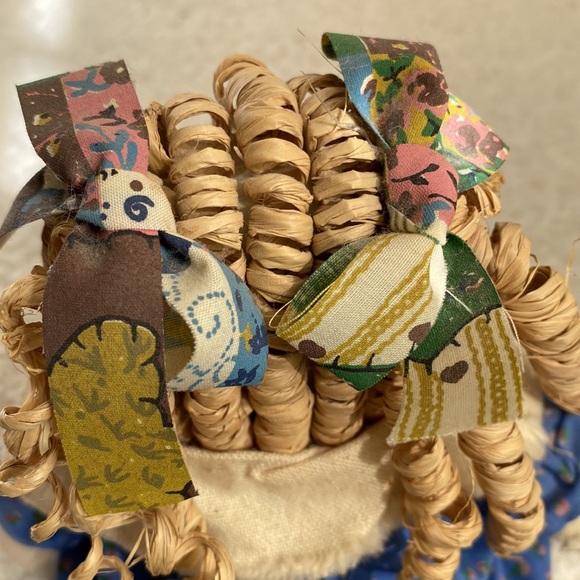 Country Shelf Sitter Doll Accent - Picture 5 of 9